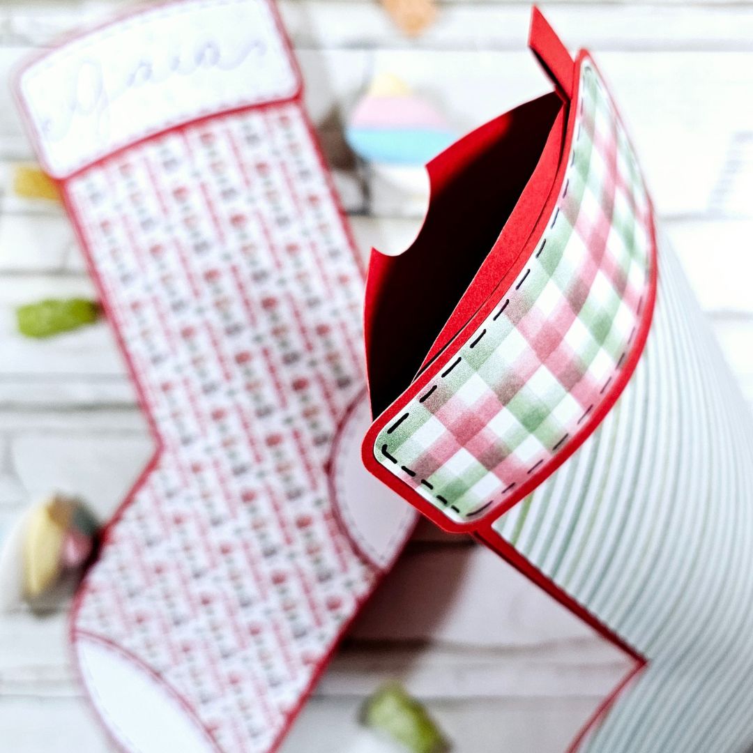 Calza della Befana di carta fai da te